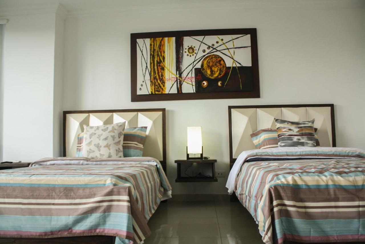 Apartahotel Kelly Cali Zewnętrze zdjęcie